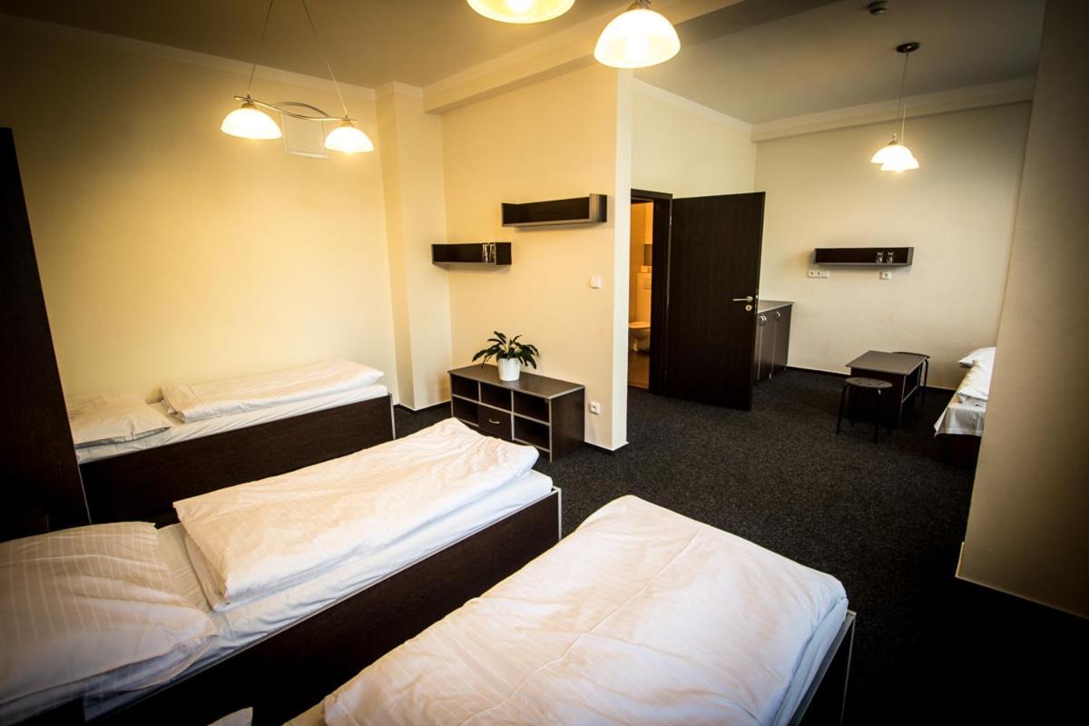 Hotel Sazavsky Ostrov Sázava Buitenkant foto
