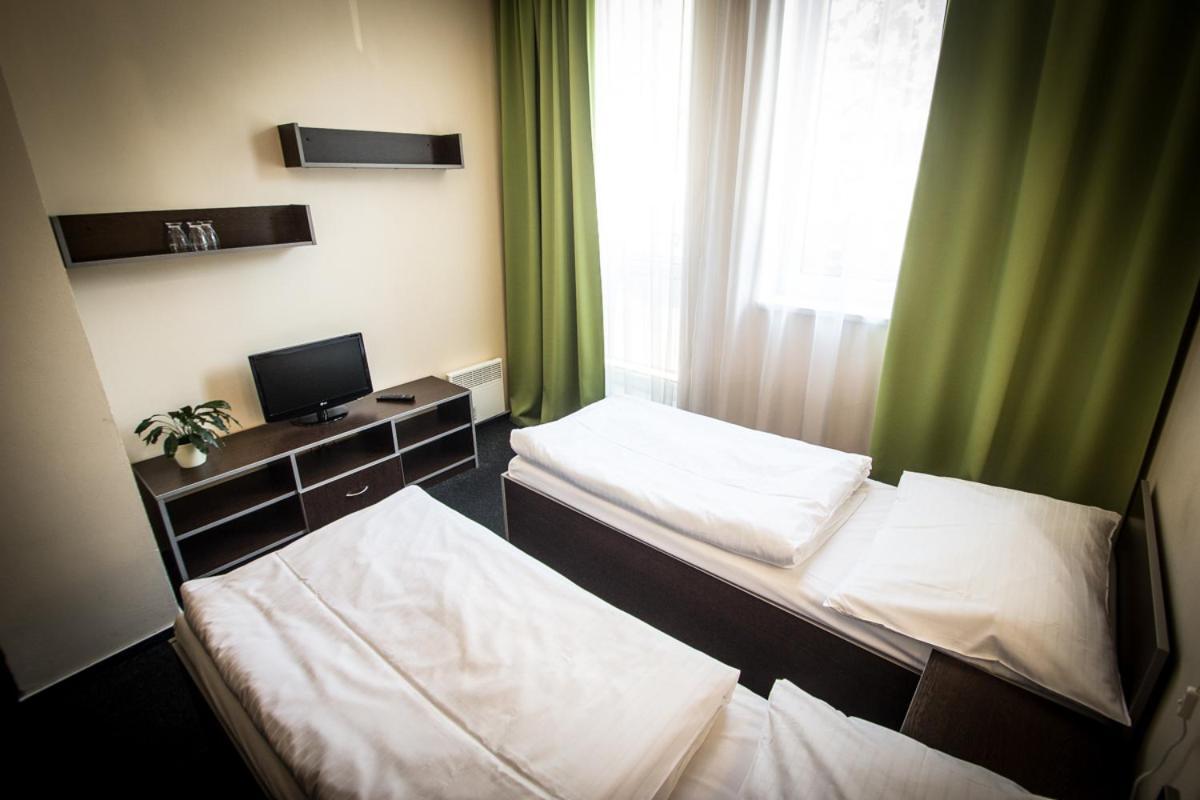 Hotel Sazavsky Ostrov Sázava Buitenkant foto
